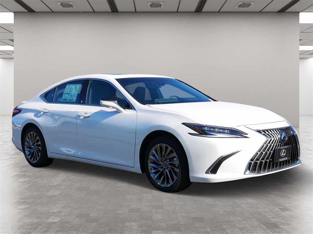 2025 Lexus ES 300h Ultra Luxury 1