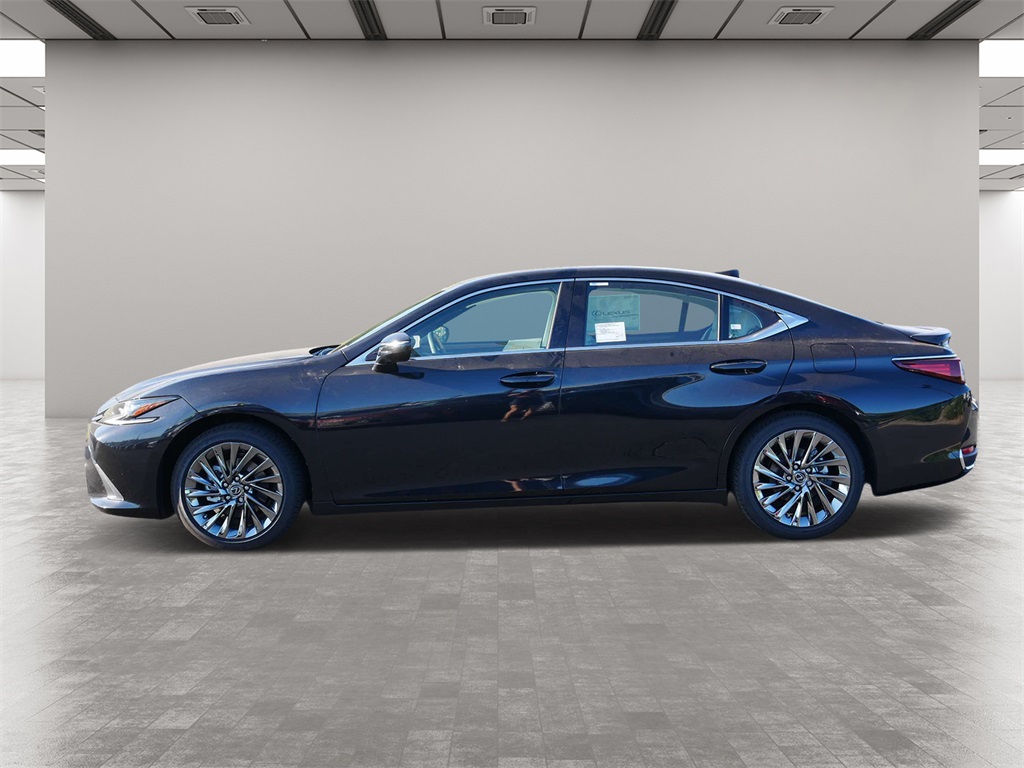 2025 Lexus ES 300h Ultra Luxury 3