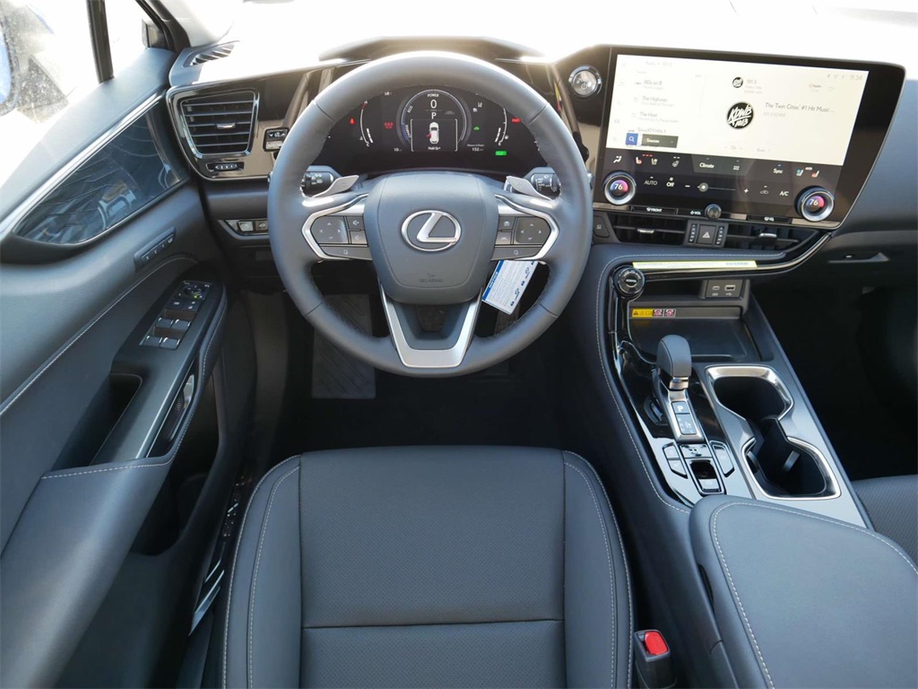 2025 Lexus NX 350h Premium 11