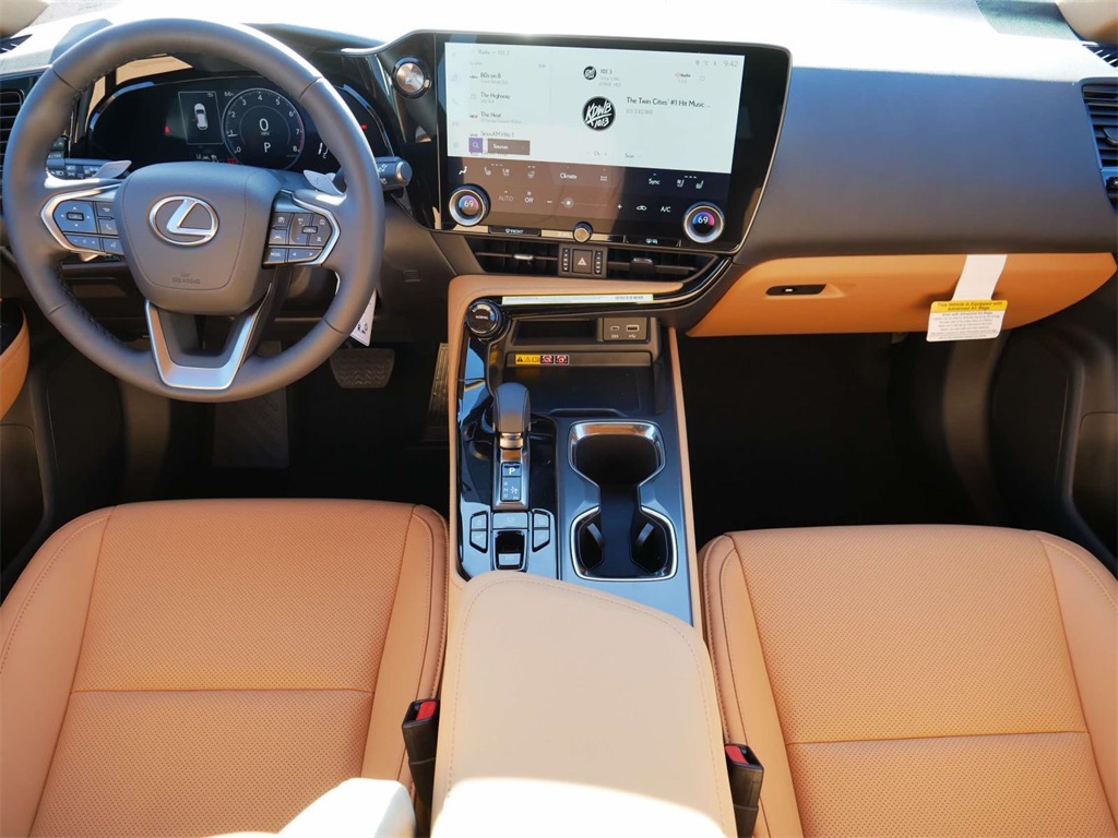 2025 Lexus NX 350 Premium 12