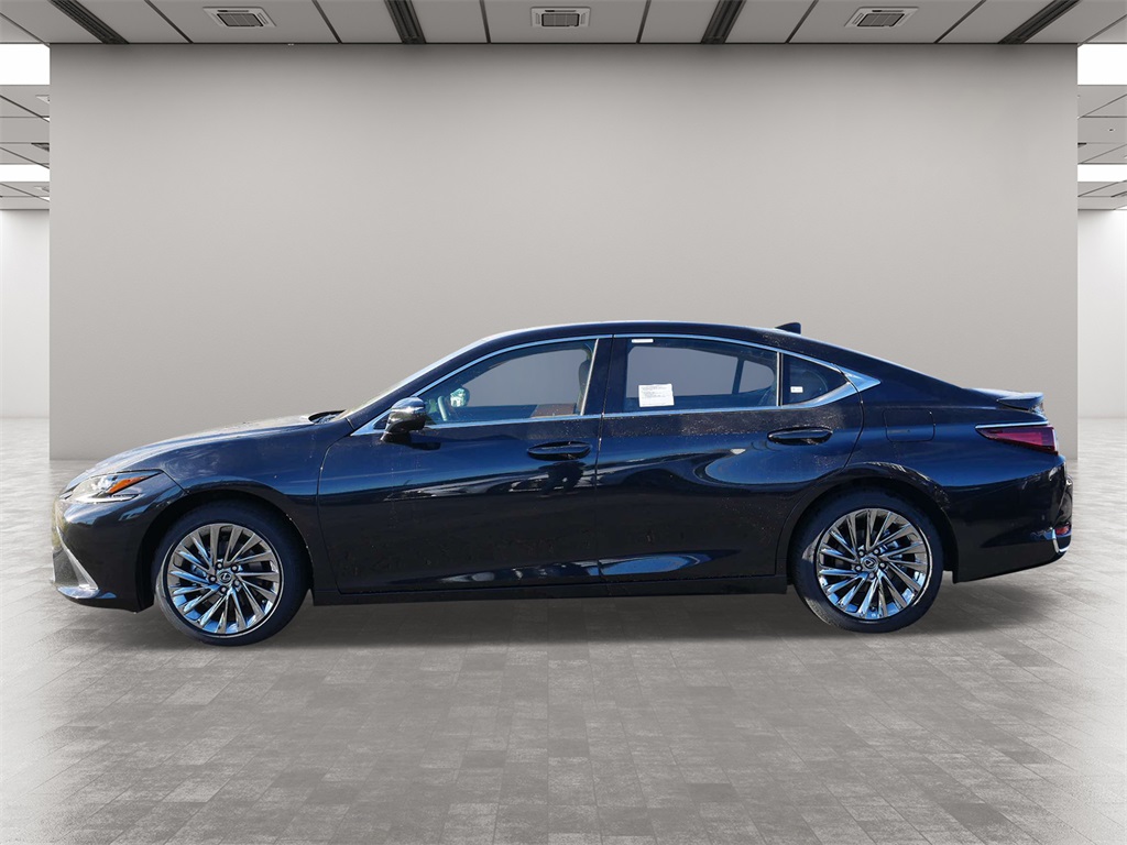 2025 Lexus ES 300h Ultra Luxury 3