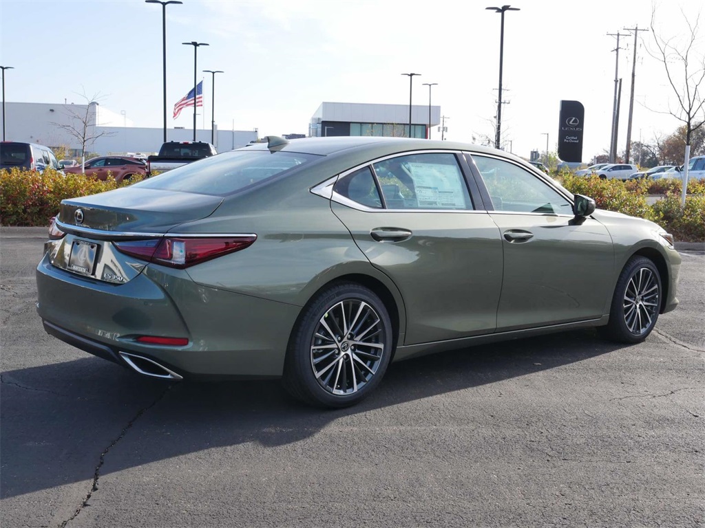 2025 Lexus ES 350 5