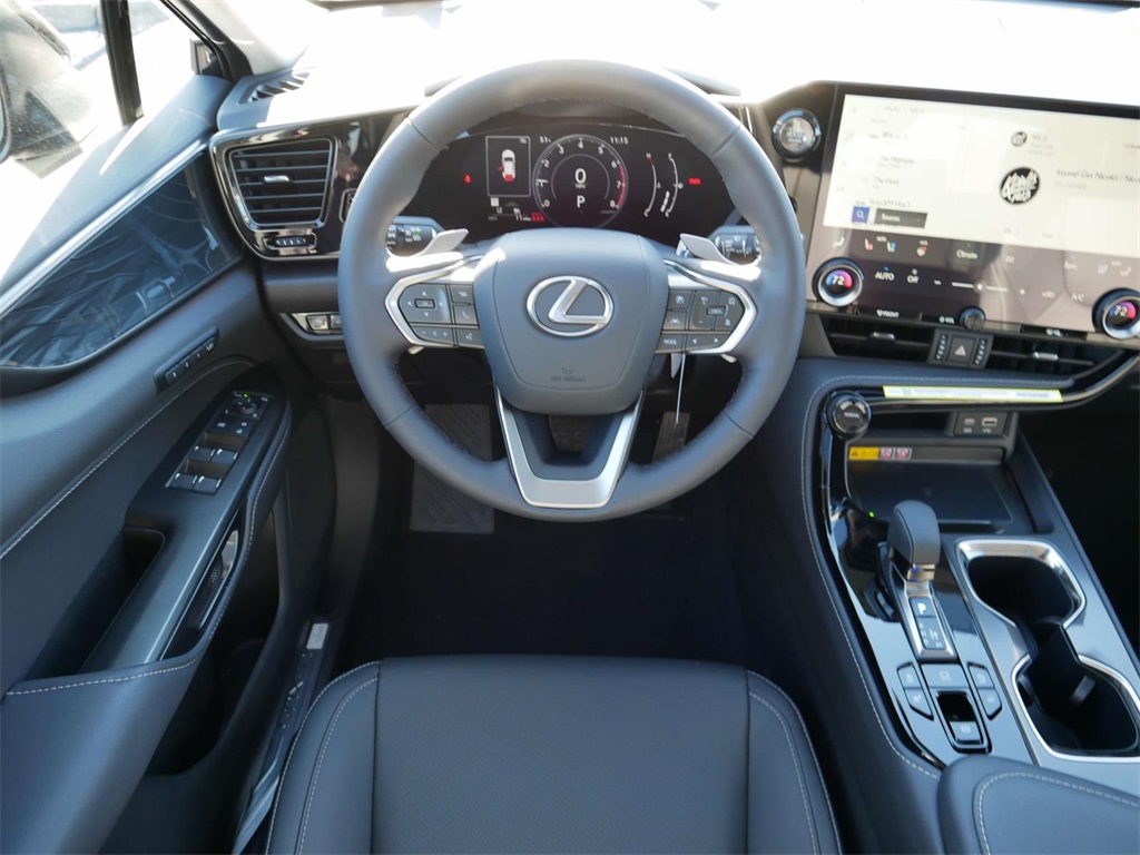 2025 Lexus NX 350 Premium 11