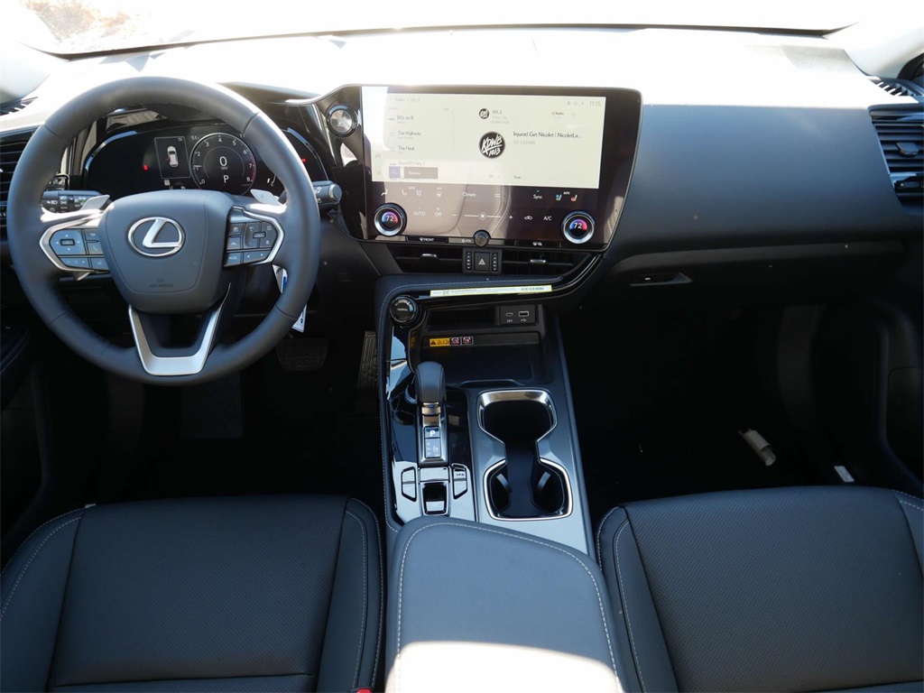 2025 Lexus NX 350 Premium 12