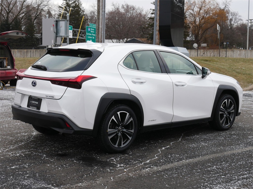 2019 Lexus UX 250h Base 5