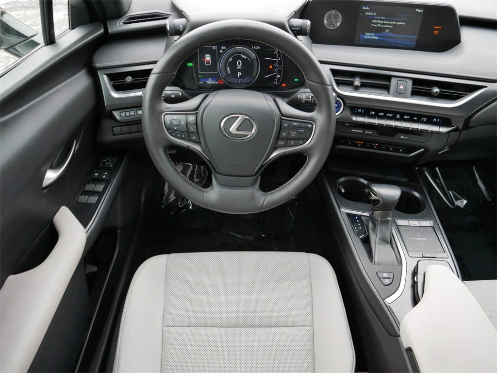 2019 Lexus UX 250h Base 11