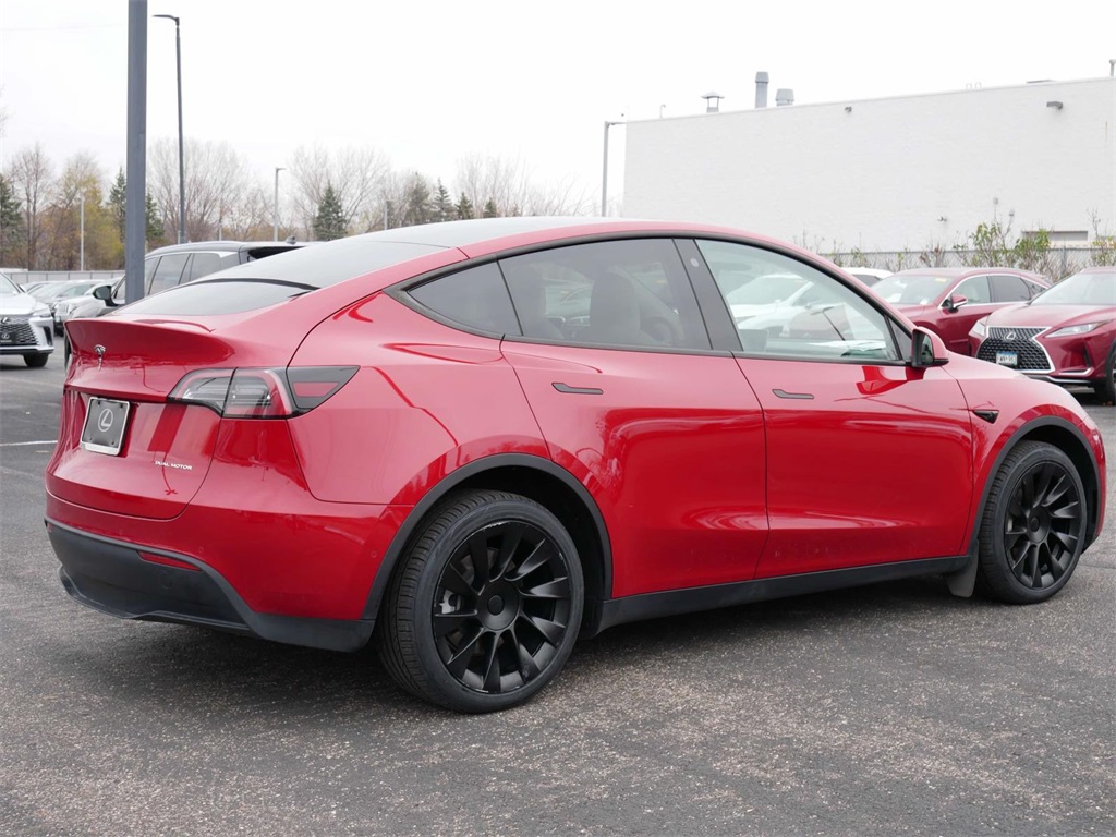 2022 Tesla Model Y Long Range 5