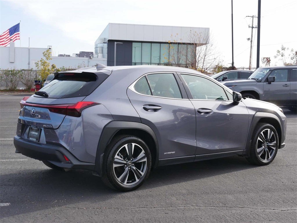 2021 Lexus UX 250h Base 5