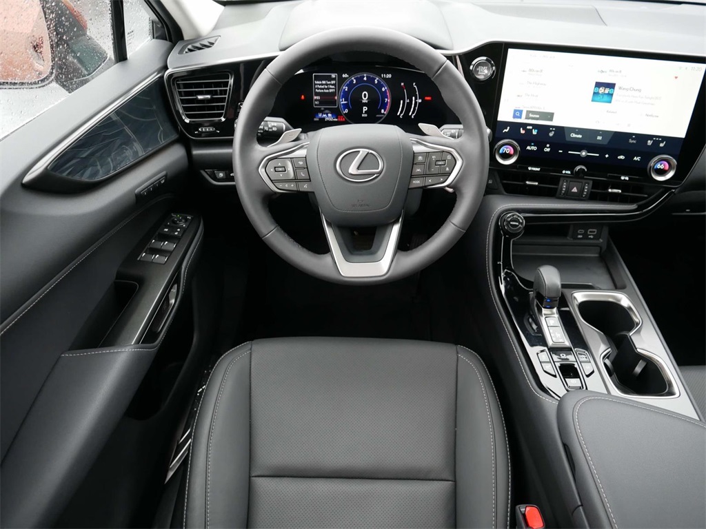 2025 Lexus NX 350 Premium 11