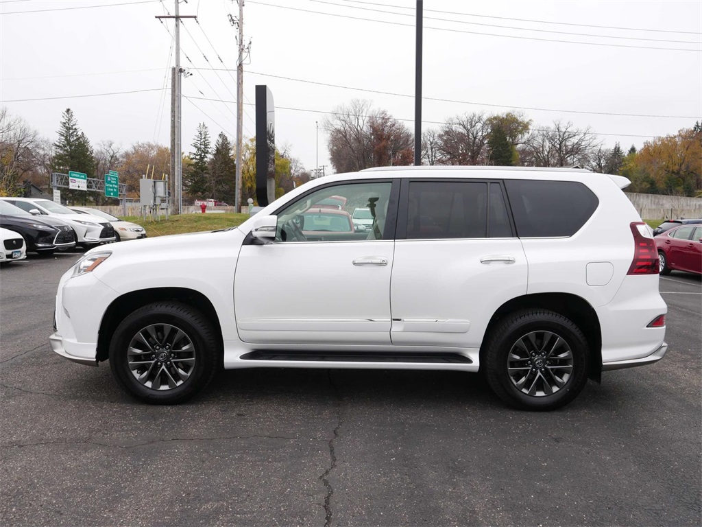 2019 Lexus GX 460 3