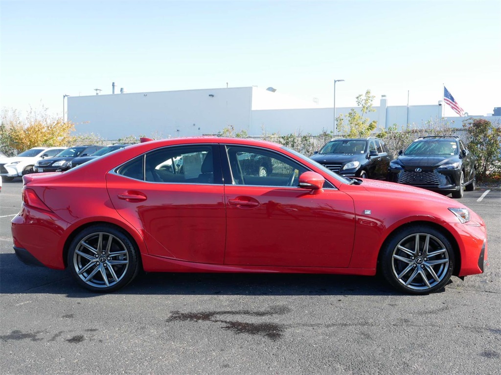 2018 Lexus IS 350 6