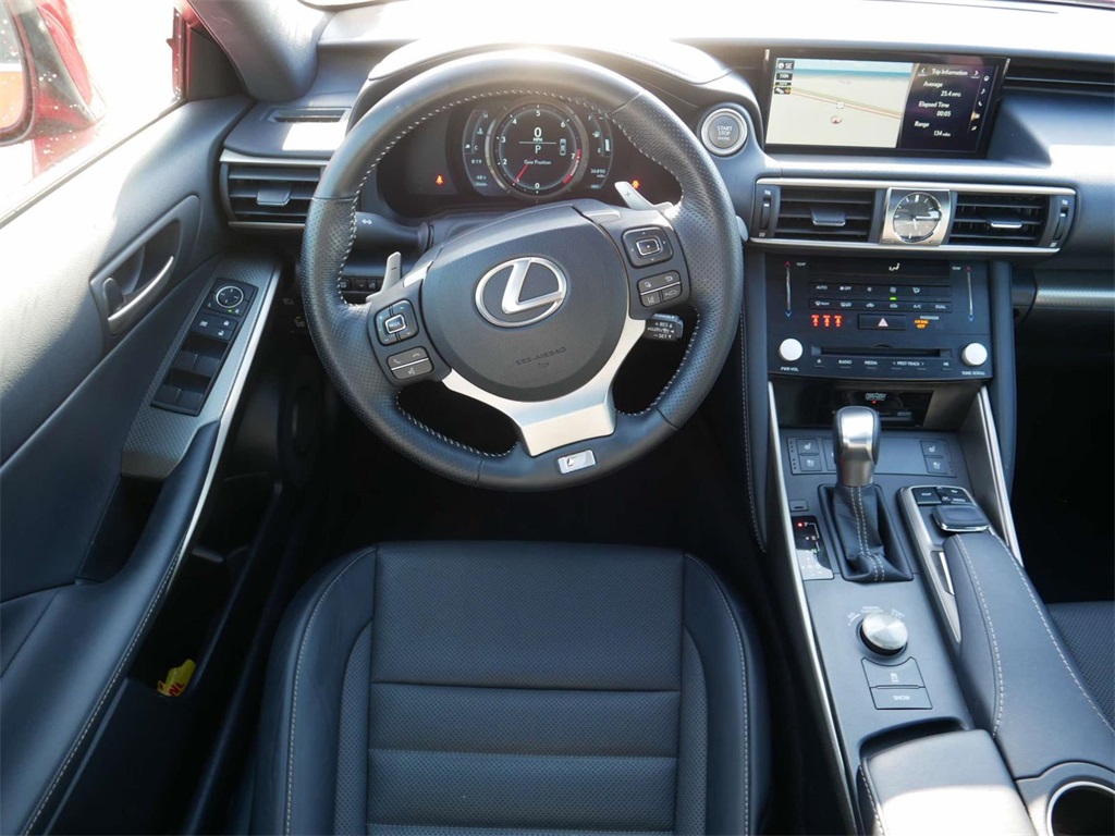 2018 Lexus IS 350 11