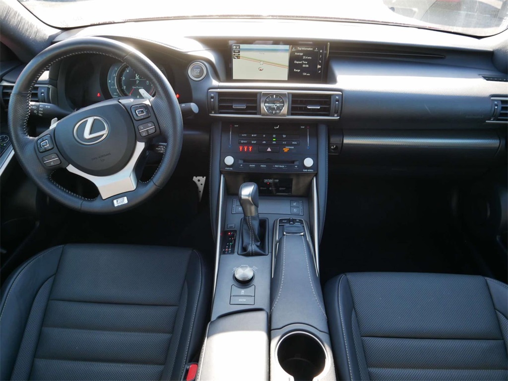 2018 Lexus IS 350 12