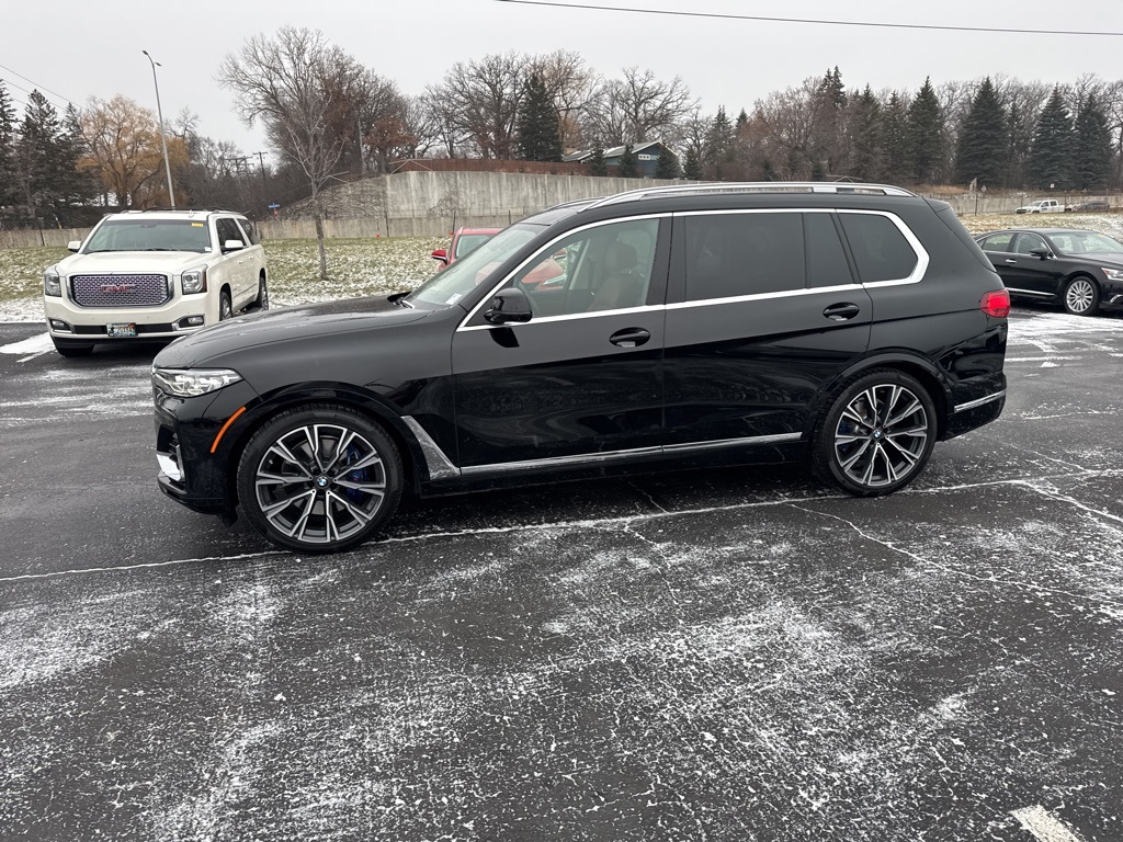 2022 BMW X7 xDrive40i 3