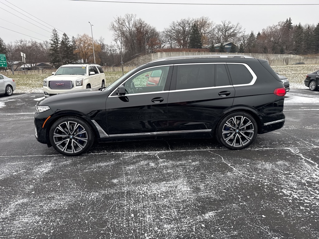 2022 BMW X7 xDrive40i 4