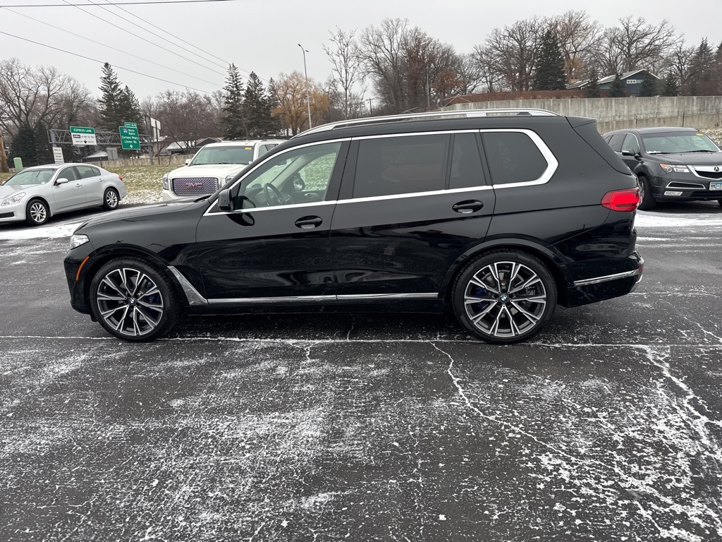 2022 BMW X7 xDrive40i 5