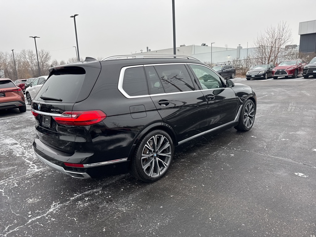 2022 BMW X7 xDrive40i 14