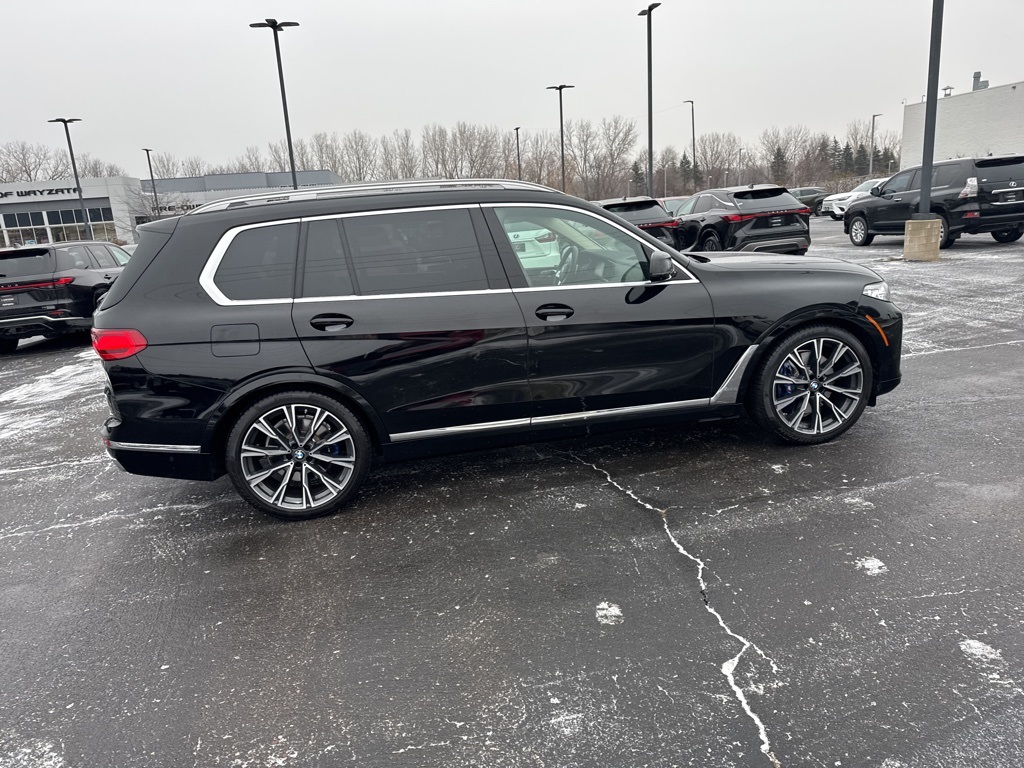 2022 BMW X7 xDrive40i 17