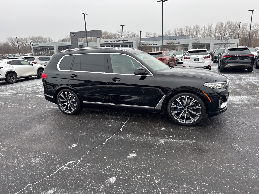 2022 BMW X7 xDrive40i 20