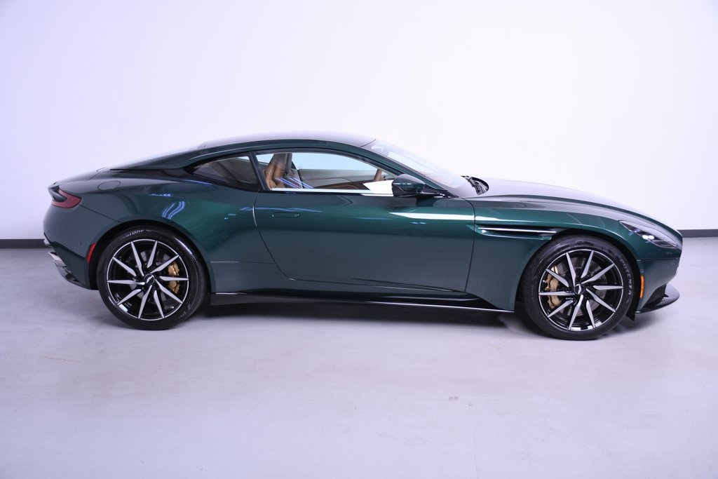 2021 Aston Martin DB11 Base 4