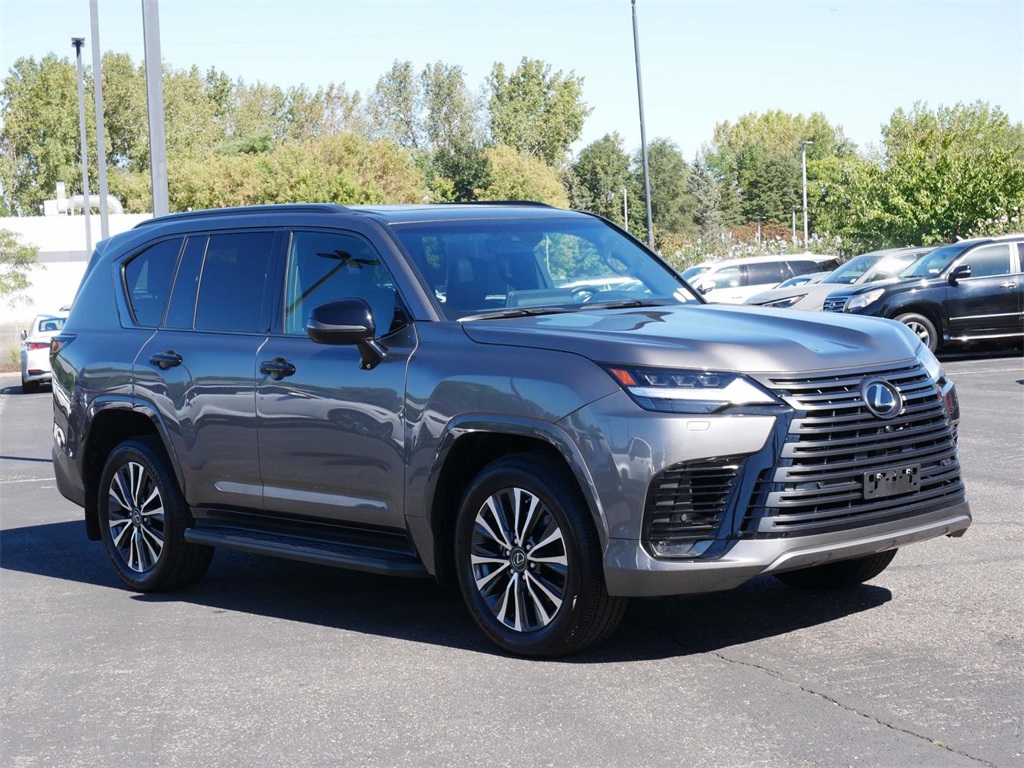 2023 Lexus LX 600 Premium 1