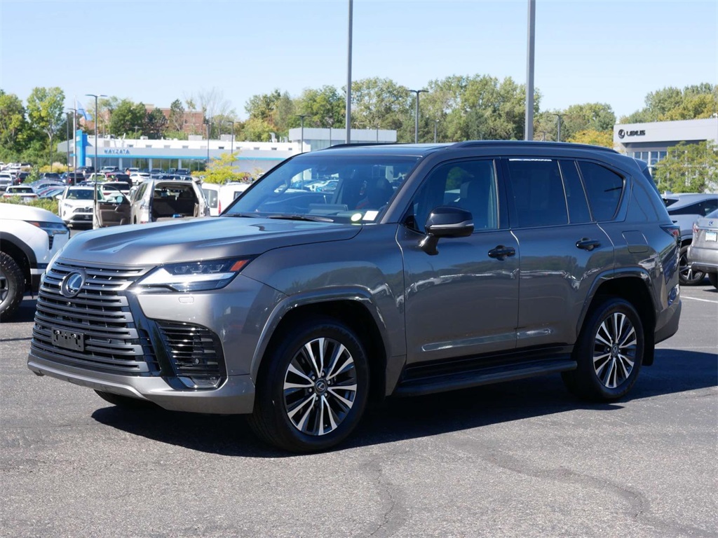 2023 Lexus LX 600 Premium 2