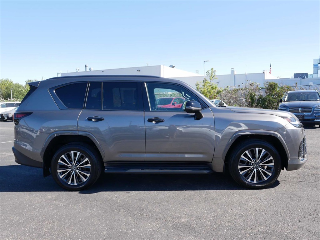 2023 Lexus LX 600 Premium 6