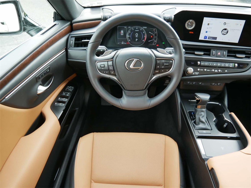 2023 Lexus ES 350 11