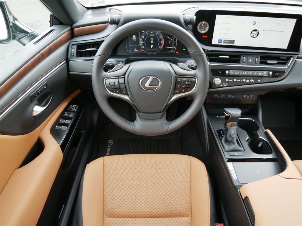 2023 Lexus ES 350 11