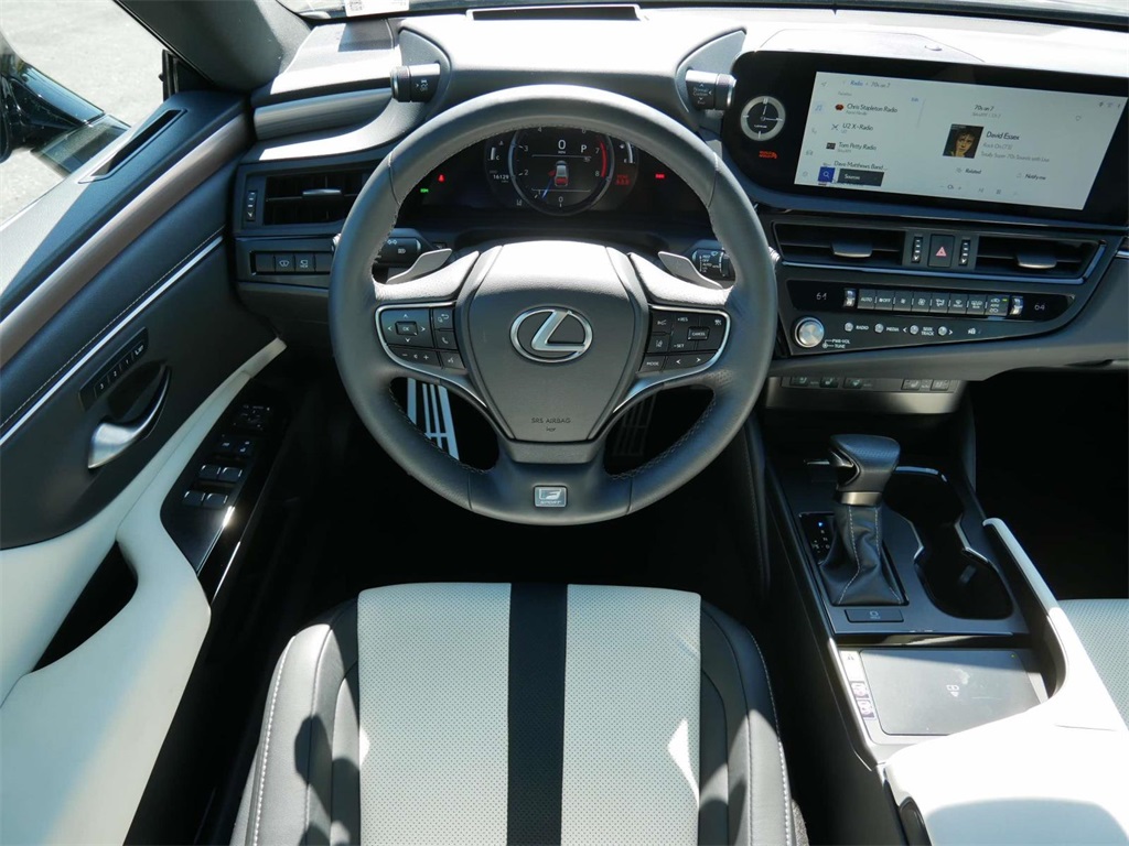 2023 Lexus ES 350 F Sport 11