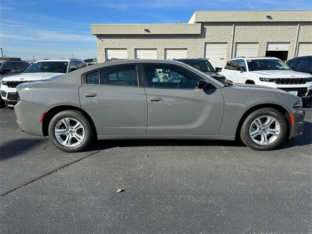 2023 Dodge Charger SXT 2