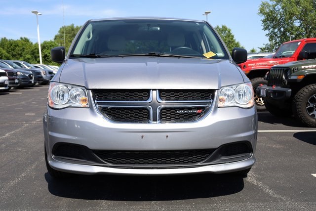 2016 Dodge Grand Caravan SE 3