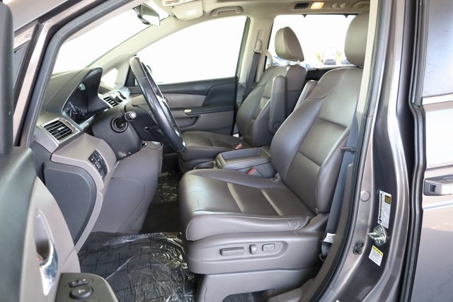 2016 Honda Odyssey EX-L 21