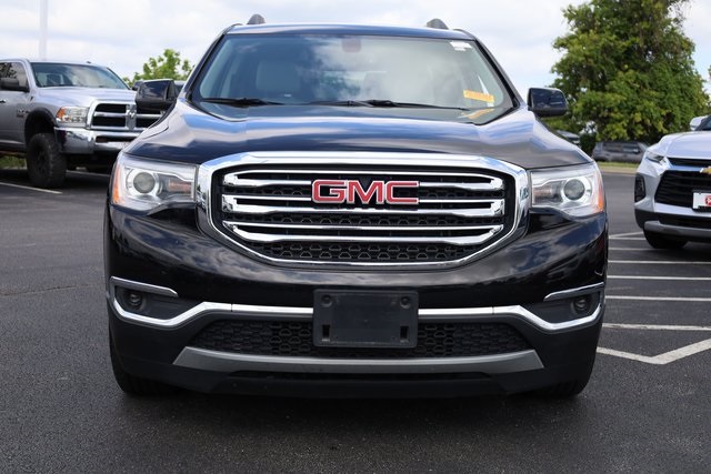 2019 GMC Acadia SLT-1 3