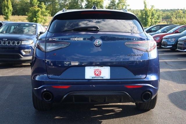 2021 Alfa Romeo Stelvio Ti Sport 5