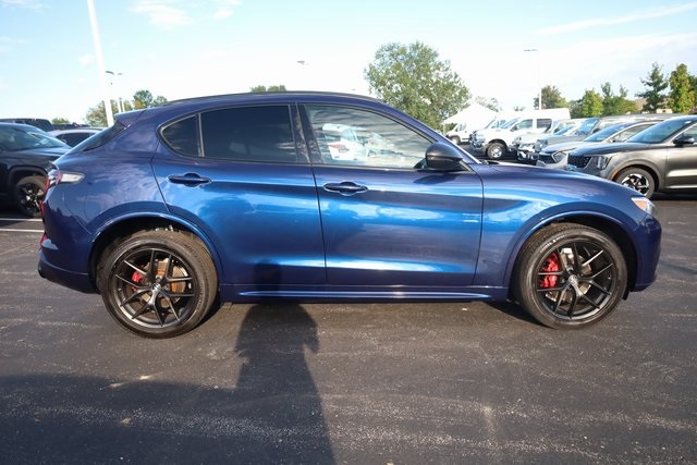 2021 Alfa Romeo Stelvio Ti Sport 6