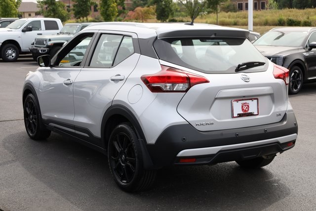 2020 Nissan Kicks SR 5