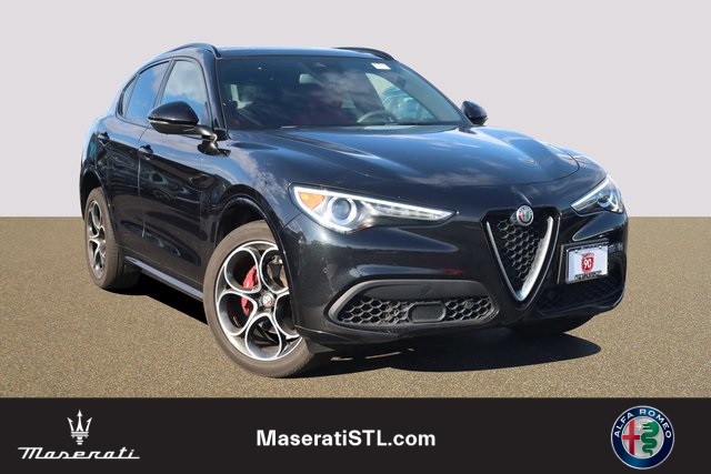 2021 Alfa Romeo Stelvio Ti Sport 1