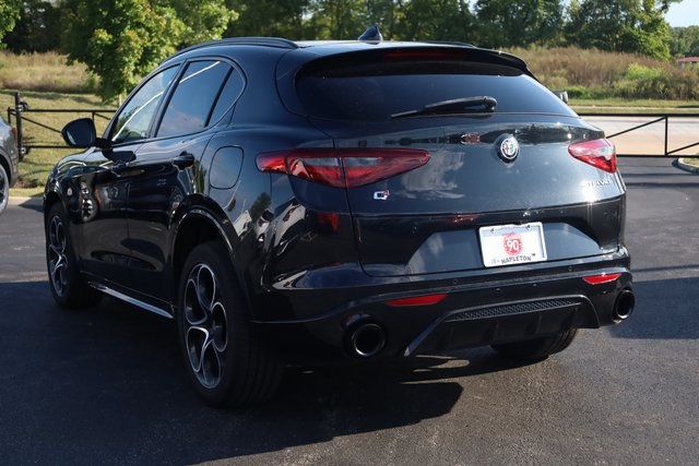 2021 Alfa Romeo Stelvio Ti Sport 5