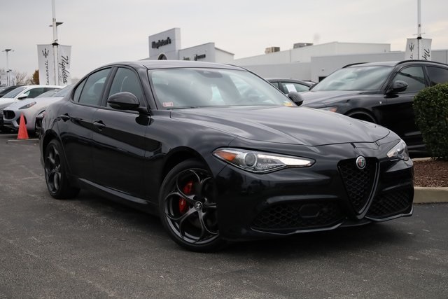 2021 Alfa Romeo Giulia Ti Sport 2