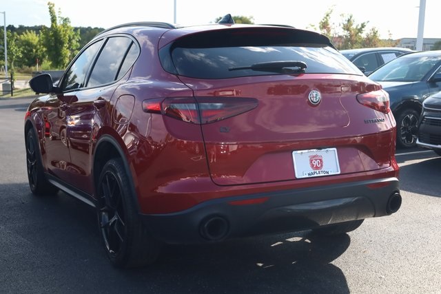 2019 Alfa Romeo Stelvio Ti Sport 5