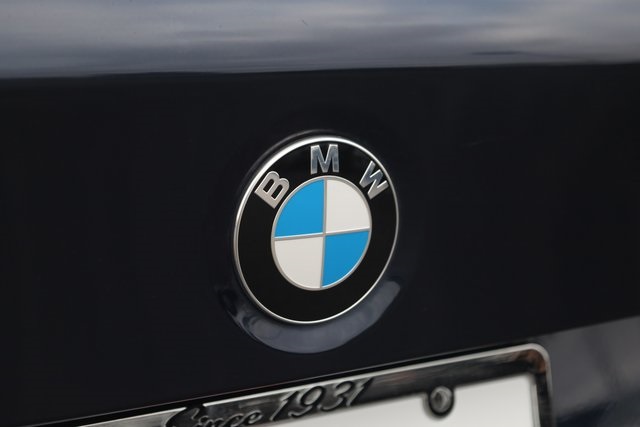 2015 BMW 3 Series 320i 8