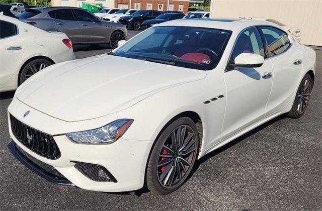 2021 Maserati Ghibli S Q4 1