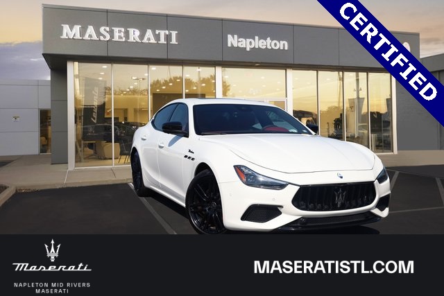 2023 Maserati Ghibli Modena 1