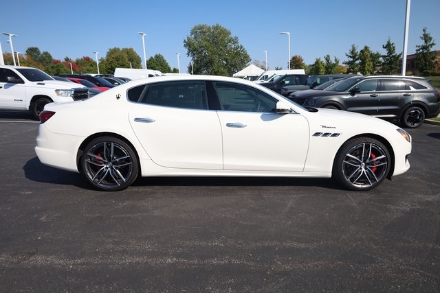 2023 Maserati Quattroporte Modena 4