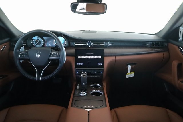 2023 Maserati Quattroporte Modena 9