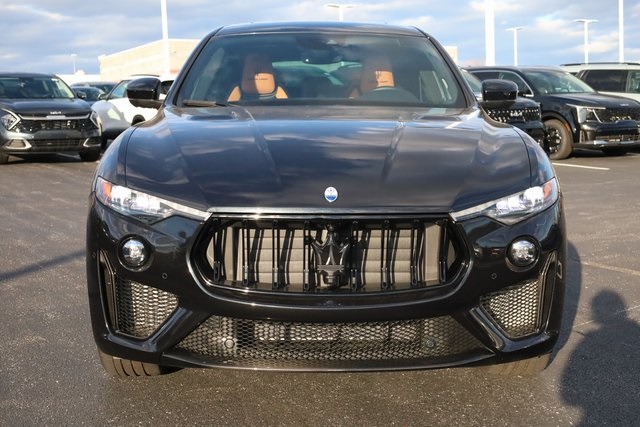 2024 Maserati Levante Trofeo 4