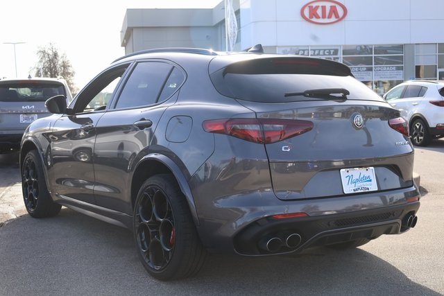 2022 Alfa Romeo Stelvio Quadrifoglio 6