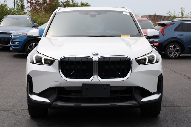 2023 BMW X1 xDrive28i 3