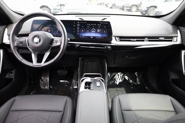 2023 BMW X1 xDrive28i 9